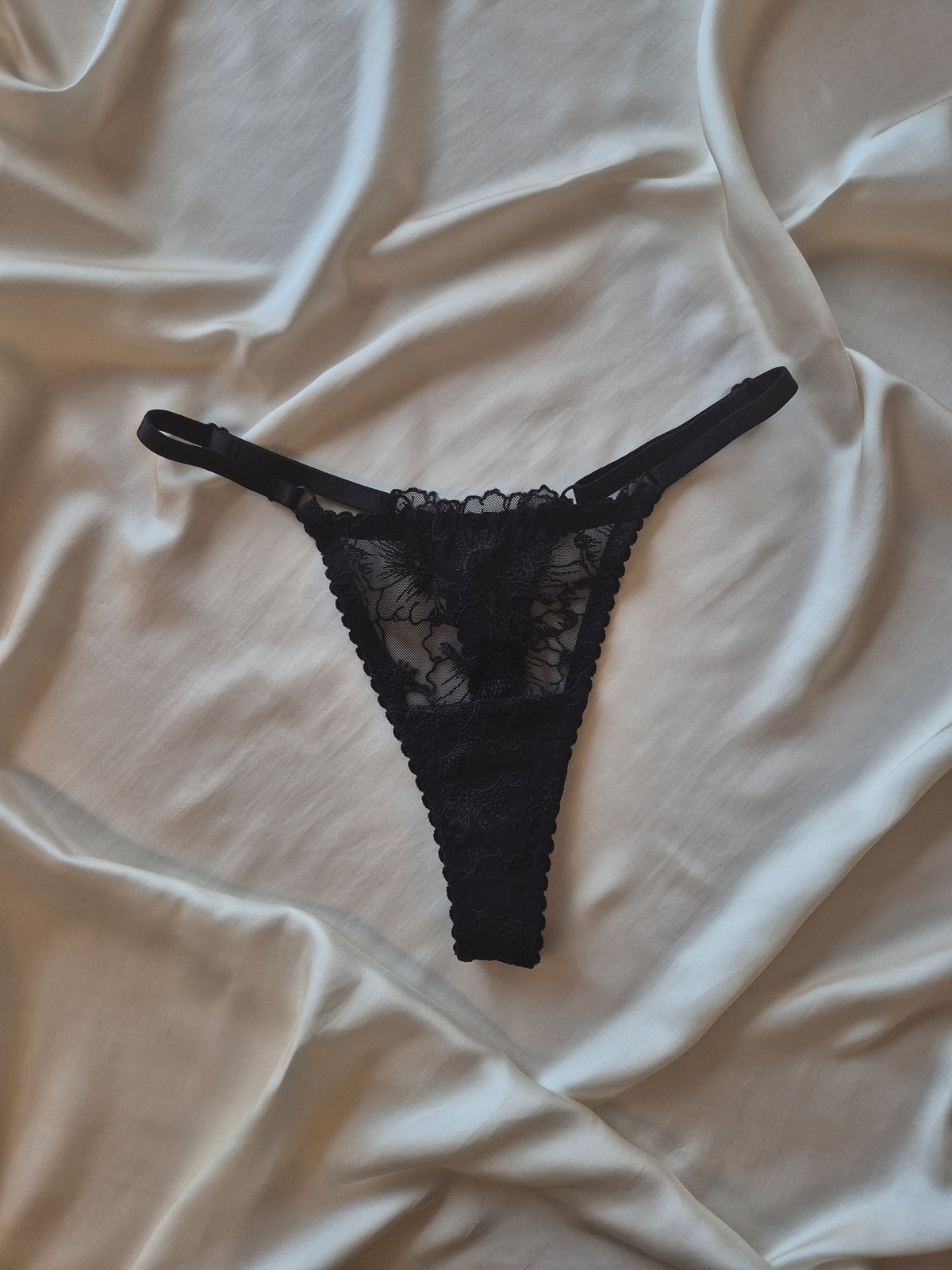 Lingerie Bottom Dark