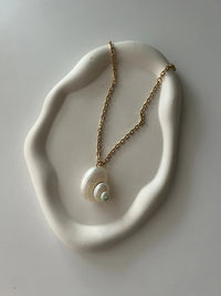 Necklace Galatea Shell